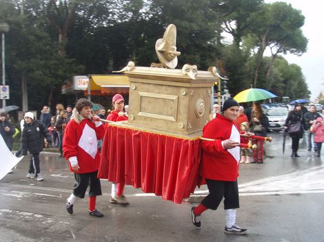 Ingrandisci la foto